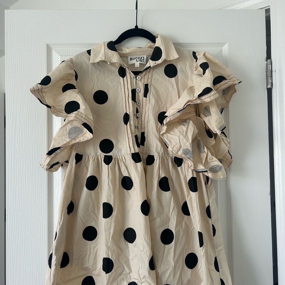 BUCKETLIST Cream and Black Polka Dot Blouse